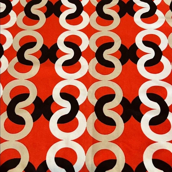 Beebop & Wally Chainlink Patterned Dress - Picture 6 of 8